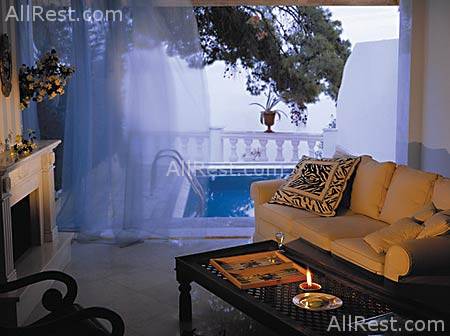 Danai Beach Resort & Villas 9